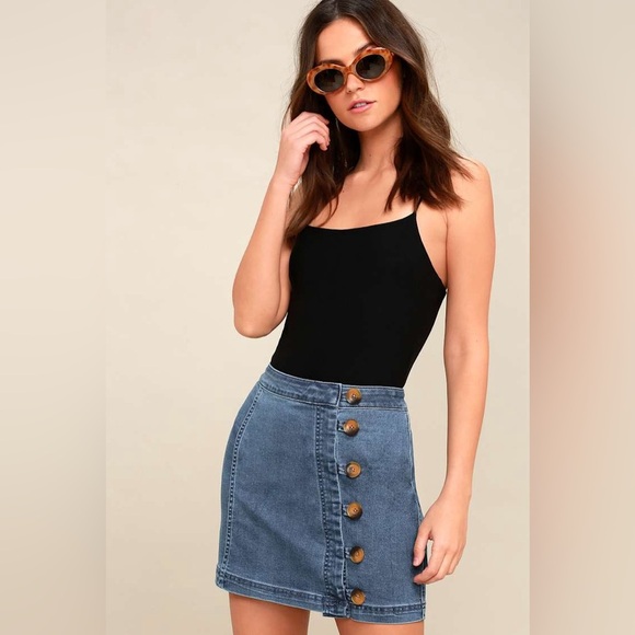 Little Daisies Medium Wash Denim Button-Front Mini Skirt - Picture 2 of 7